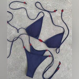 NEVER BEEN WORN- Blue Bikini